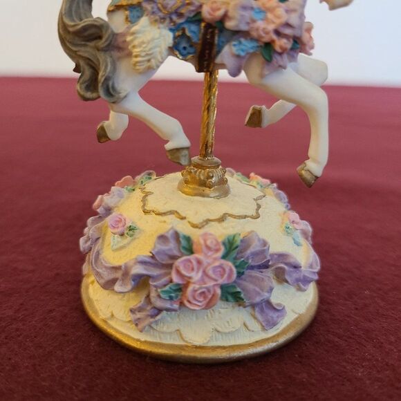 Westland 1997 Musical Carousel Horse Plays "My Favorite Things" Vintage Works - Picture 12 of 15
